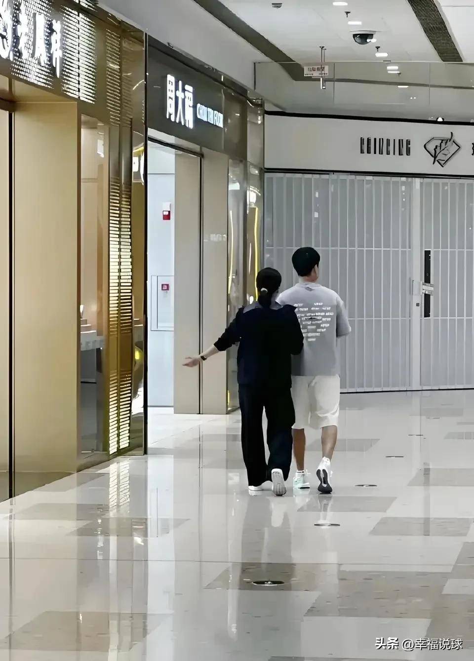 家人美低调打球恋爱读博三不误相较于孙颖莎她也是人生大赢